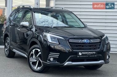 Позашляховик / Кросовер Subaru Forester 2024 в Києві