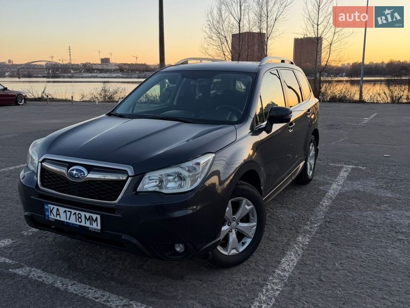 Внедорожник / Кроссовер Subaru Forester 2013 в Киеве