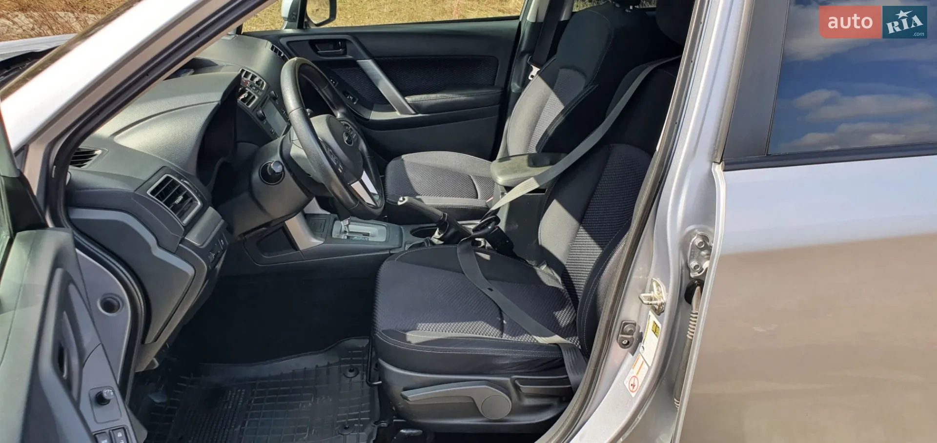 2016 Subaru Forester - мініатюра 14