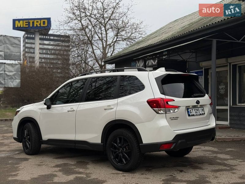 Внедорожник / Кроссовер Subaru Forester 2020 в Ивано-Франковске