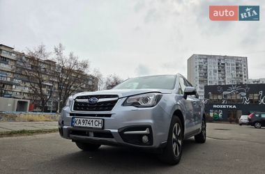 Позашляховик / Кросовер Subaru Forester 2017 в Києві