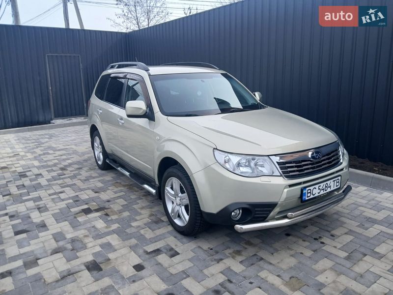 Subaru Forester 2010
