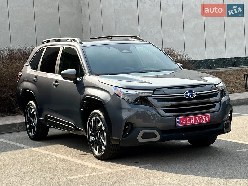 Внедорожник / Кроссовер Subaru Forester 2024 в Киеве