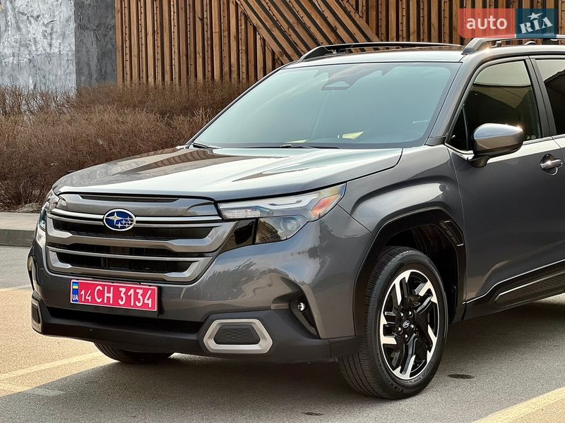 Внедорожник / Кроссовер Subaru Forester 2024 в Киеве