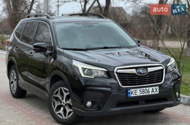 Внедорожник / Кроссовер Subaru Forester 2020 в Днепре