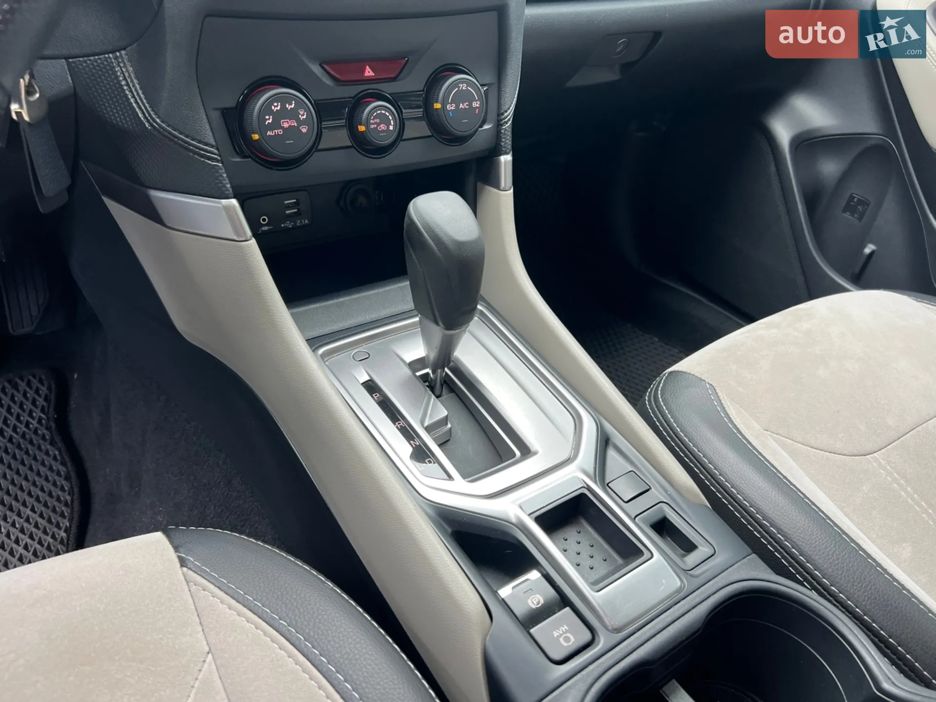 2018 Subaru Forester - мініатюра 18