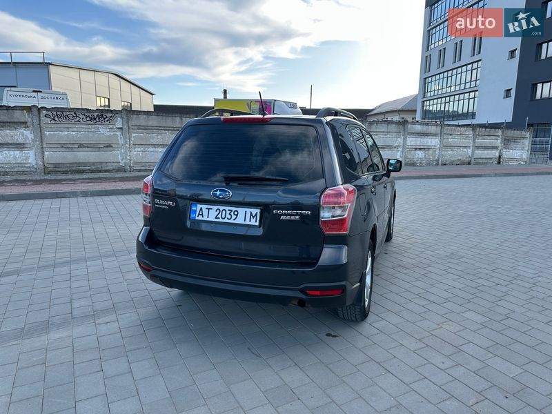 Внедорожник / Кроссовер Subaru Forester 2013 в Ивано-Франковске