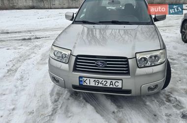 Позашляховик / Кросовер Subaru Forester 2005 в Києві