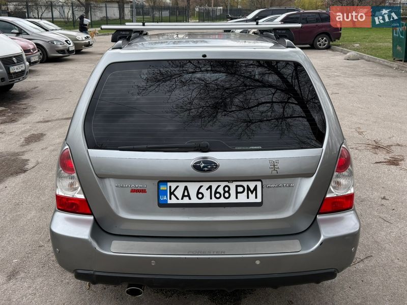 Позашляховик / Кросовер Subaru Forester 2007 в Києві
