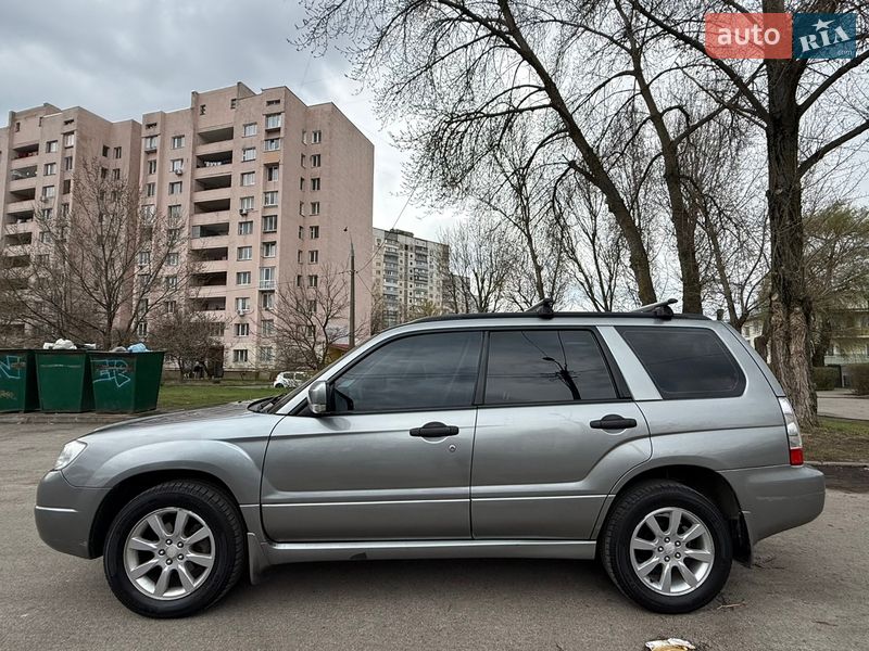 Позашляховик / Кросовер Subaru Forester 2007 в Києві