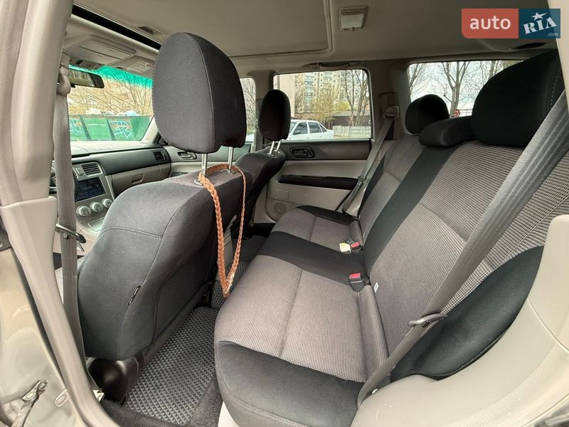 Позашляховик / Кросовер Subaru Forester 2007 в Києві