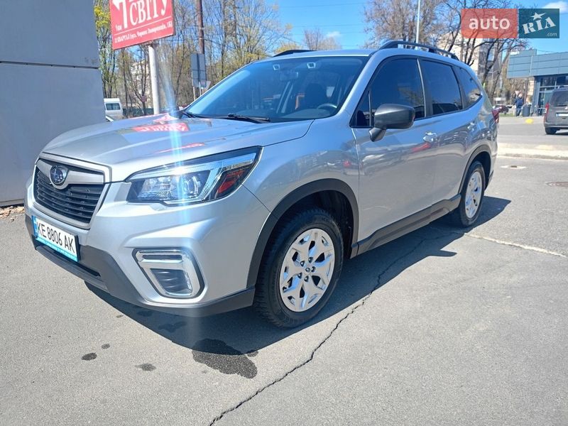 Внедорожник / Кроссовер Subaru Forester 2018 в Днепре