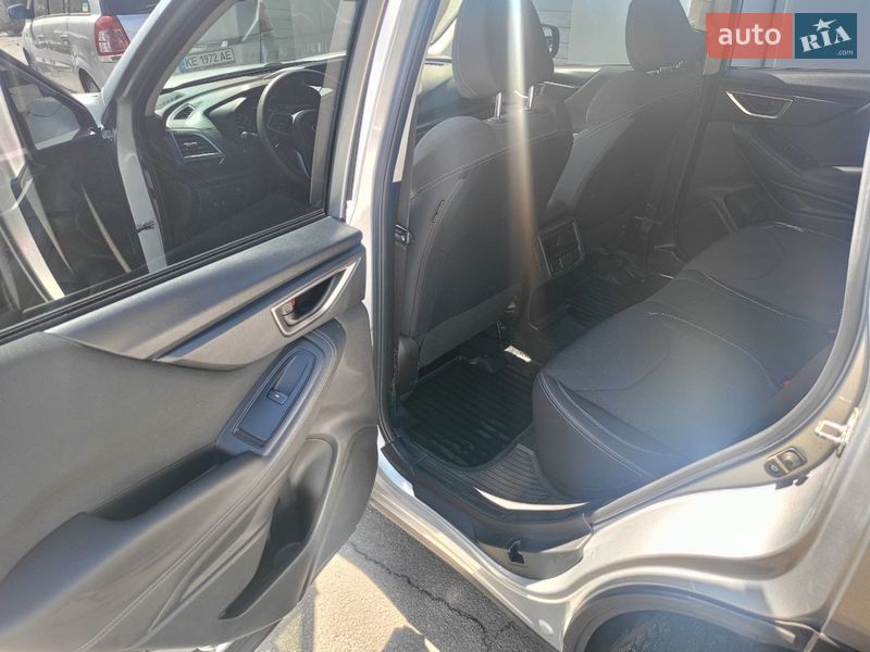 Внедорожник / Кроссовер Subaru Forester 2018 в Днепре