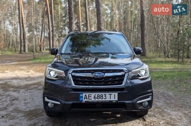 Внедорожник / Кроссовер Subaru Forester 2017 в Киеве