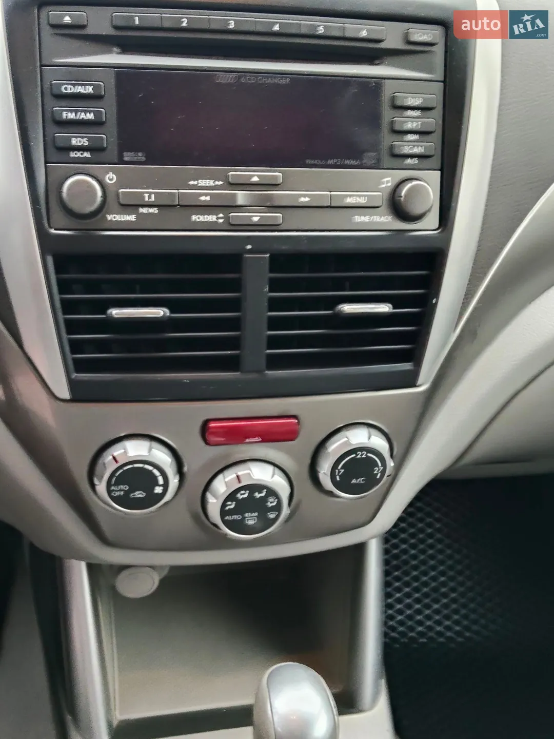 2010 Subaru Forester - мініатюра 2