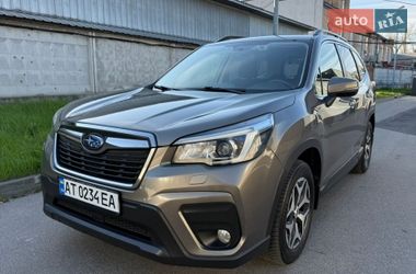 Внедорожник / Кроссовер Subaru Forester 2019 в Киеве