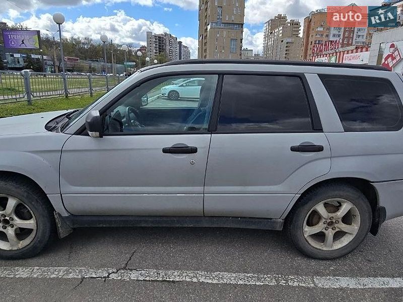 Subaru Forester 2006