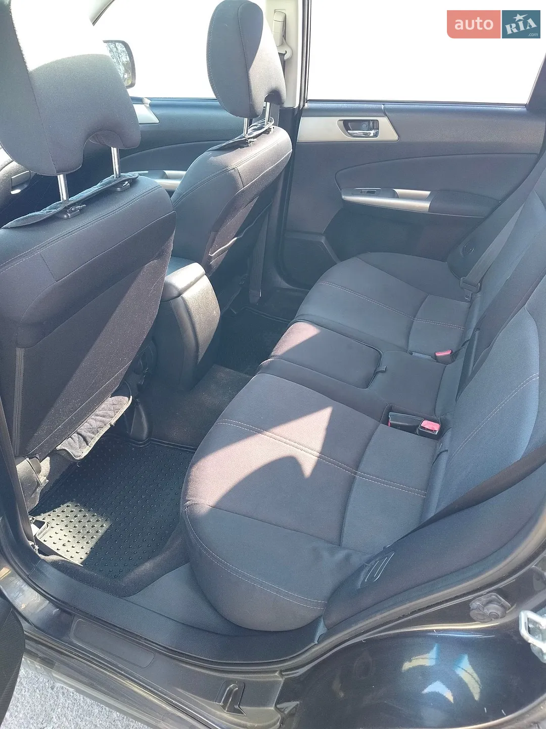 2010 Subaru Forester - мініатюра 8