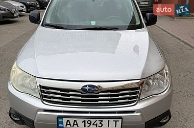 Позашляховик / Кросовер Subaru Forester 2008 в Києві