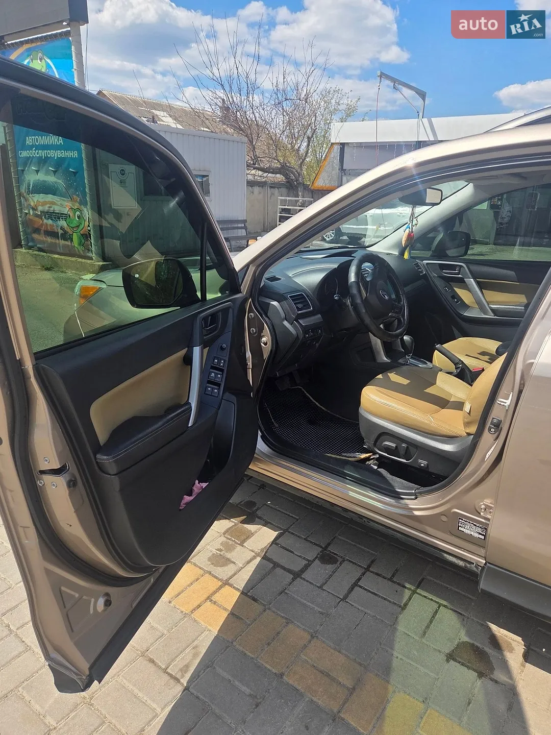2016 Subaru Forester - мініатюра 16