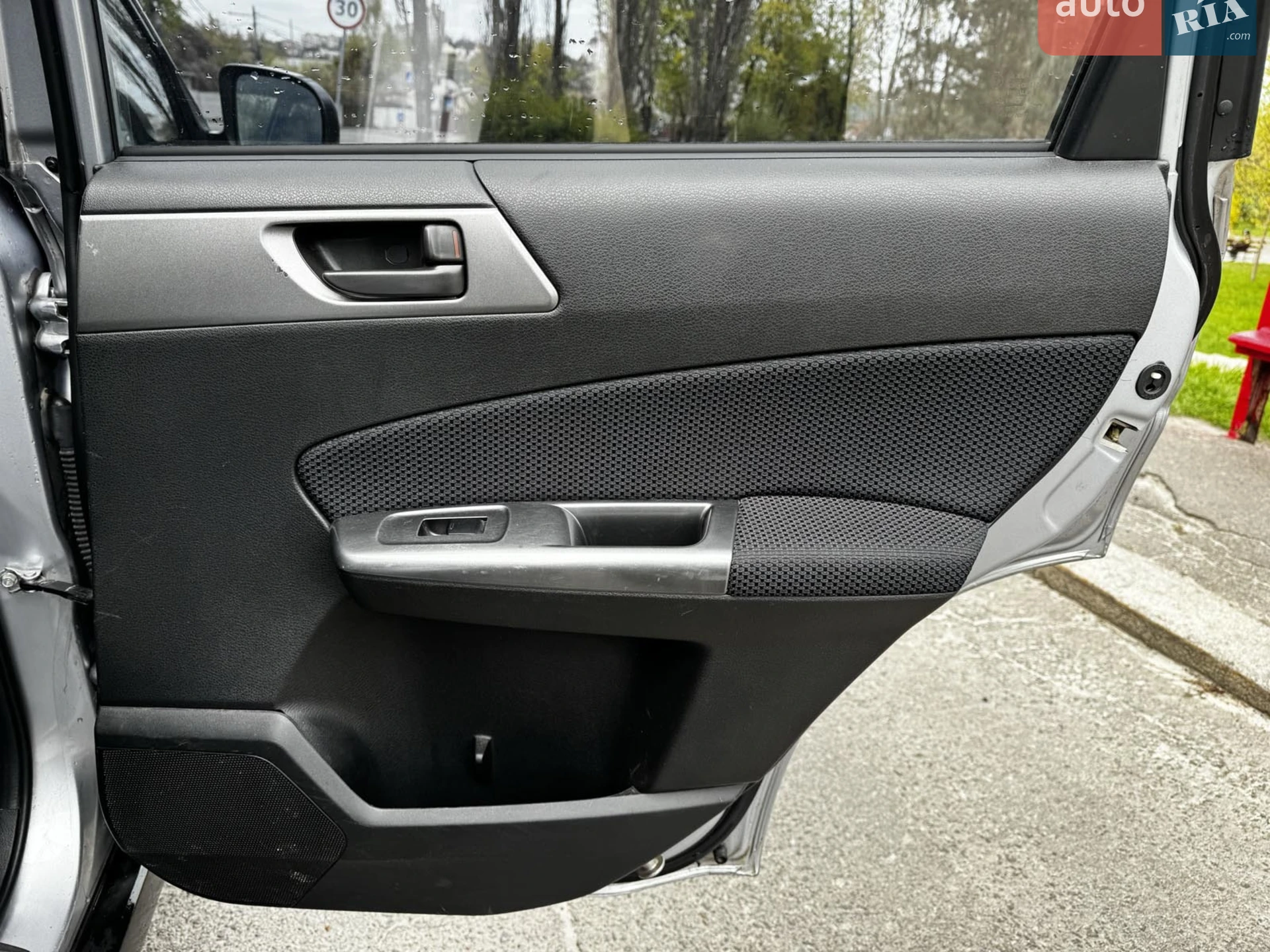 2011 Subaru Forester - мініатюра 25