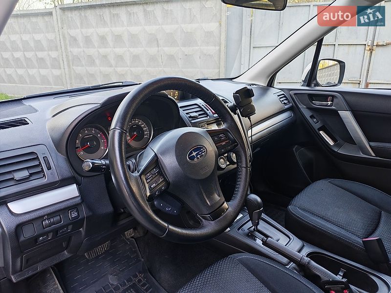 Позашляховик / Кросовер Subaru Forester 2013 в Харкові