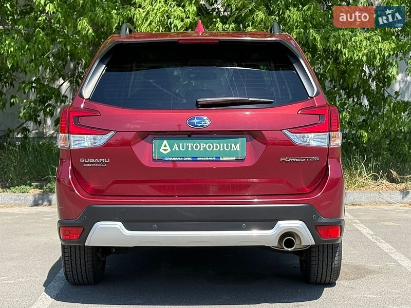 Внедорожник / Кроссовер Subaru Forester 2018 в Киеве