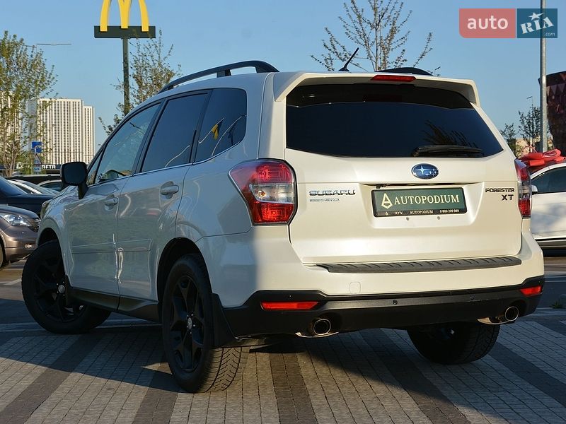 Внедорожник / Кроссовер Subaru Forester 2014 в Киеве