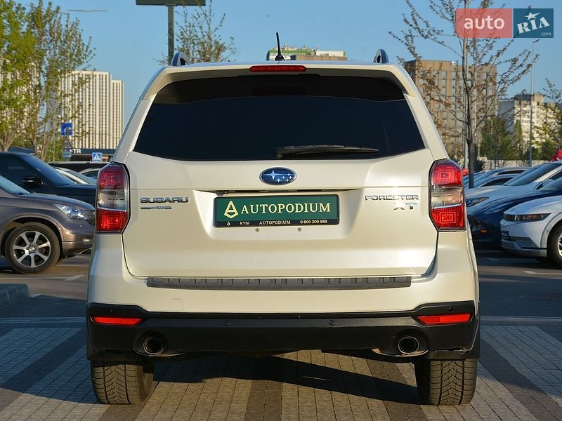 Внедорожник / Кроссовер Subaru Forester 2014 в Киеве