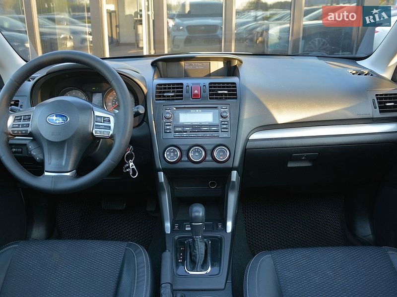 Внедорожник / Кроссовер Subaru Forester 2014 в Киеве