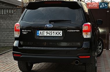 Внедорожник / Кроссовер Subaru Forester 2017 в Днепре