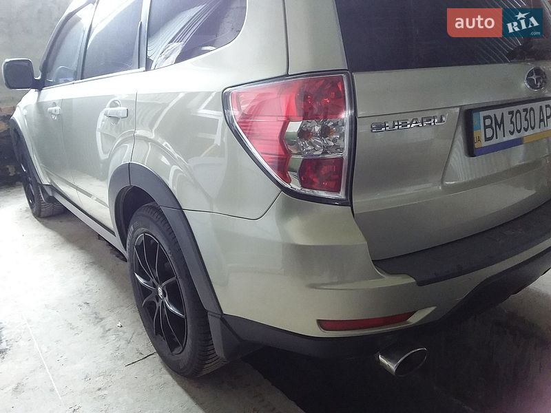 Внедорожник / Кроссовер Subaru Forester 2010 в Полтаве