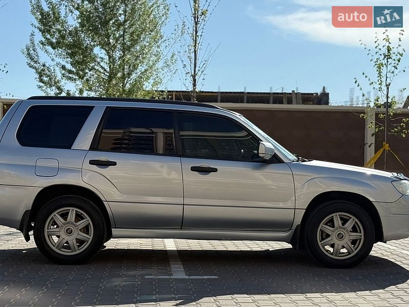 Внедорожник / Кроссовер Subaru Forester 2006 в Киеве