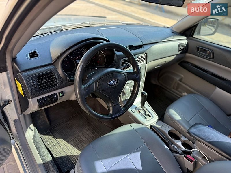 Внедорожник / Кроссовер Subaru Forester 2006 в Киеве