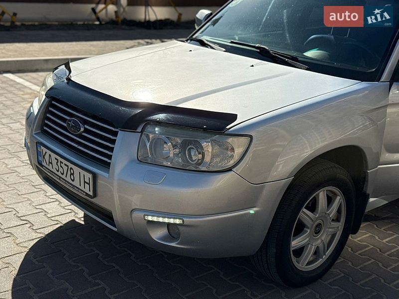 Внедорожник / Кроссовер Subaru Forester 2006 в Киеве