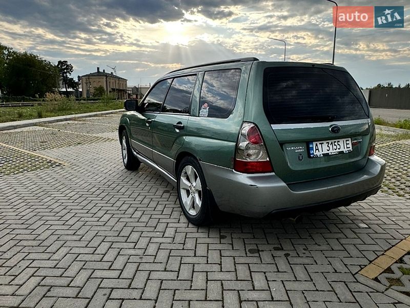 Внедорожник / Кроссовер Subaru Forester 2006 в Снятине