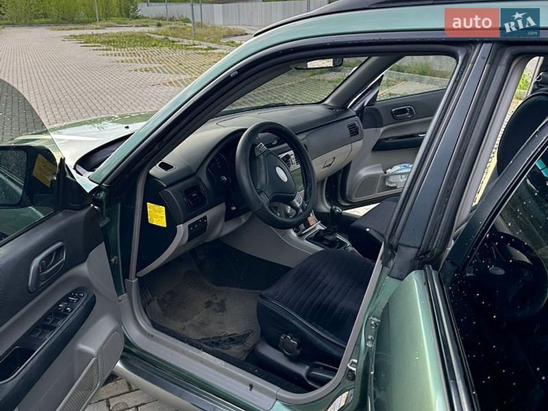Внедорожник / Кроссовер Subaru Forester 2006 в Снятине