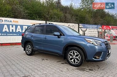 Внедорожник / Кроссовер Subaru Forester 2022 в Тернополе