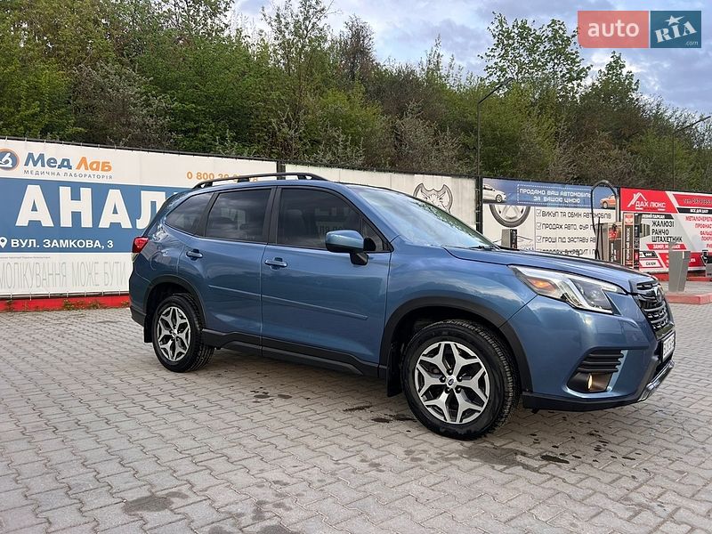 Внедорожник / Кроссовер Subaru Forester 2022 в Тернополе
