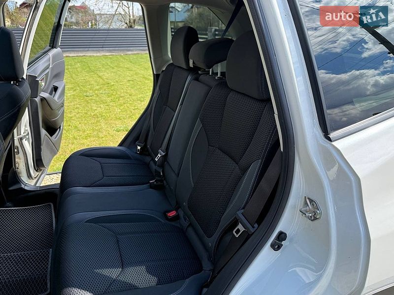 Внедорожник / Кроссовер Subaru Forester 2020 в Долине