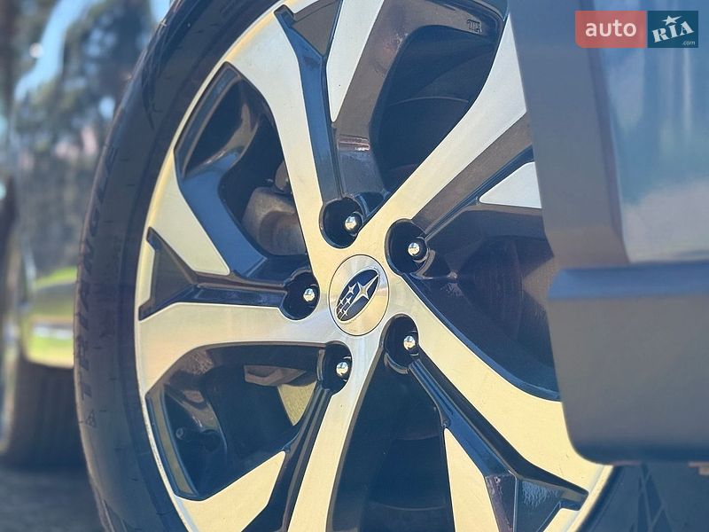Внедорожник / Кроссовер Subaru Forester 2022 в Сумах