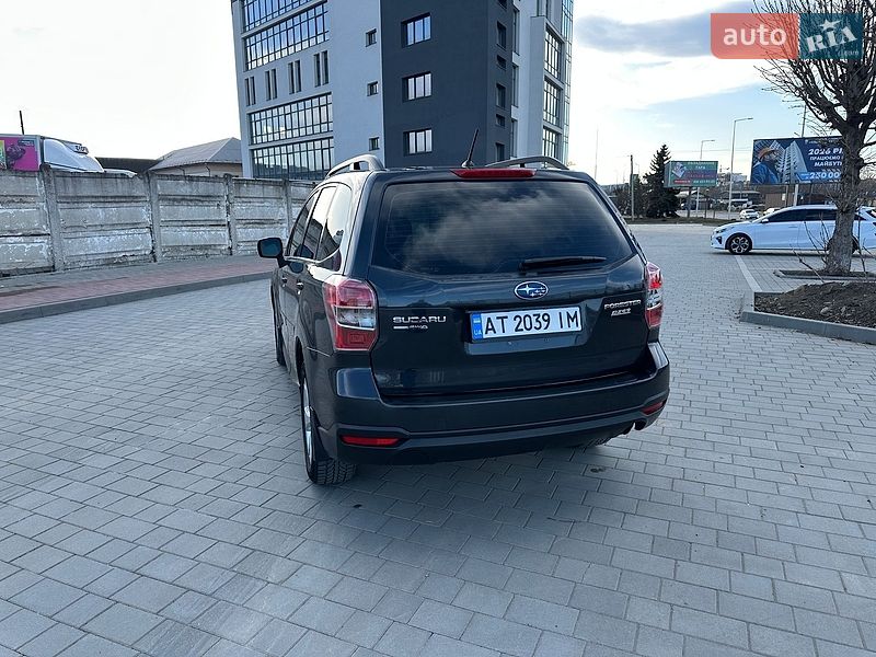 Внедорожник / Кроссовер Subaru Forester 2013 в Ивано-Франковске