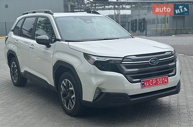 Внедорожник / Кроссовер Subaru Forester 2025 в Львове
