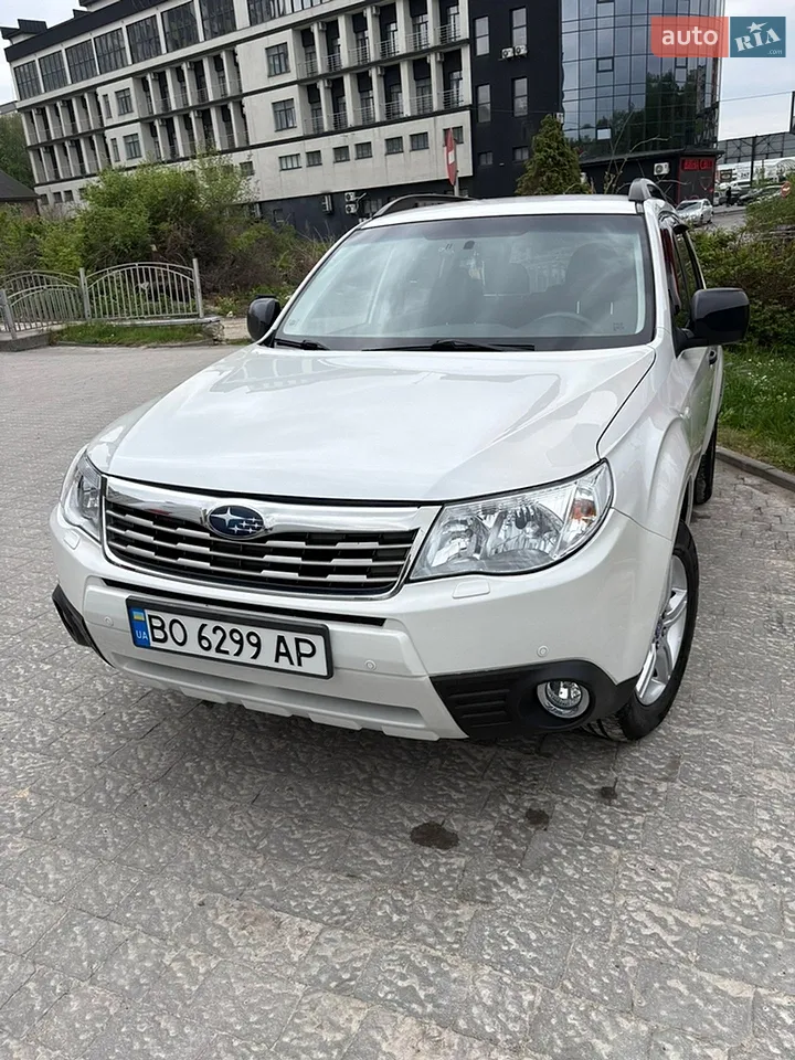 2010 Subaru Forester - мініатюра 17