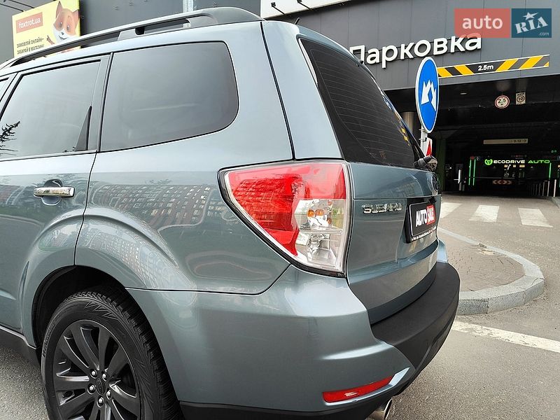 Внедорожник / Кроссовер Subaru Forester 2012 в Киеве