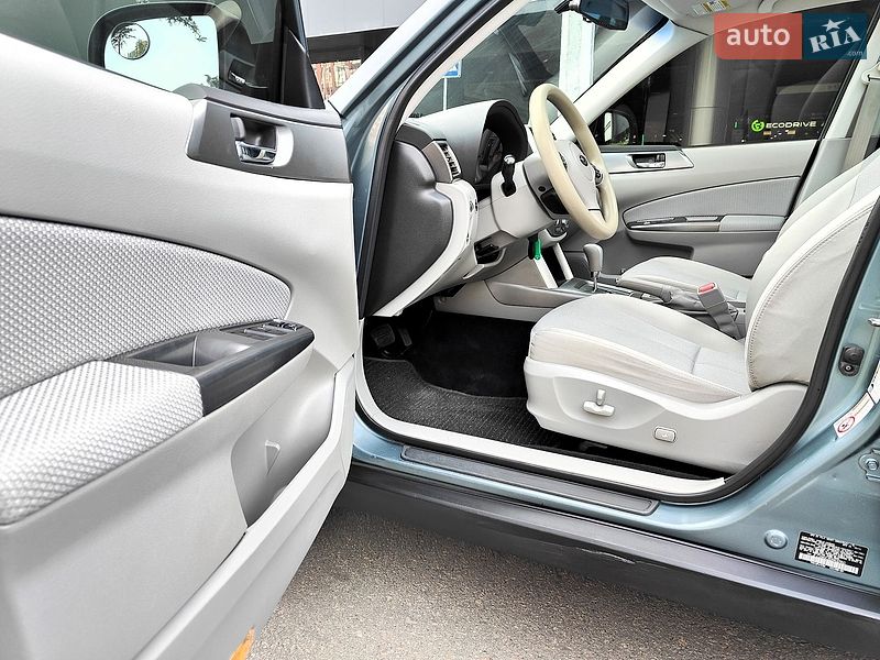 Внедорожник / Кроссовер Subaru Forester 2012 в Киеве