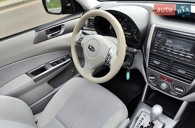 Внедорожник / Кроссовер Subaru Forester 2012 в Киеве