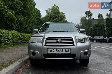 Внедорожник / Кроссовер Subaru Forester 2006 в Киеве