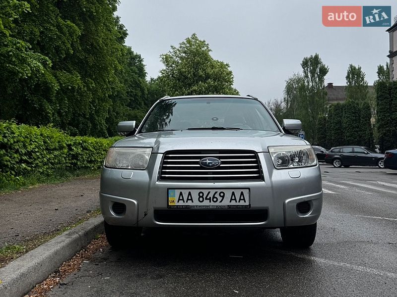 Внедорожник / Кроссовер Subaru Forester 2006 в Киеве