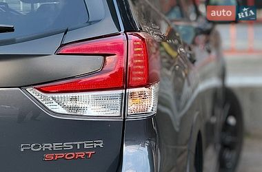Внедорожник / Кроссовер Subaru Forester 2022 в Киеве